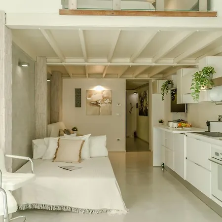 Apulialux Design Loft W Sauna / Near Vecchia בארי